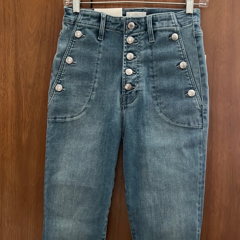 7 For All Mankind